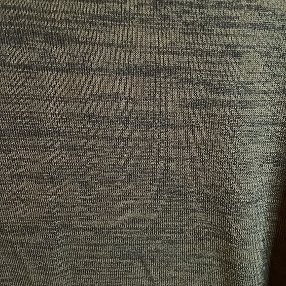 Size 2X short sleeve v neck t-shirt - Picture 2 of 5